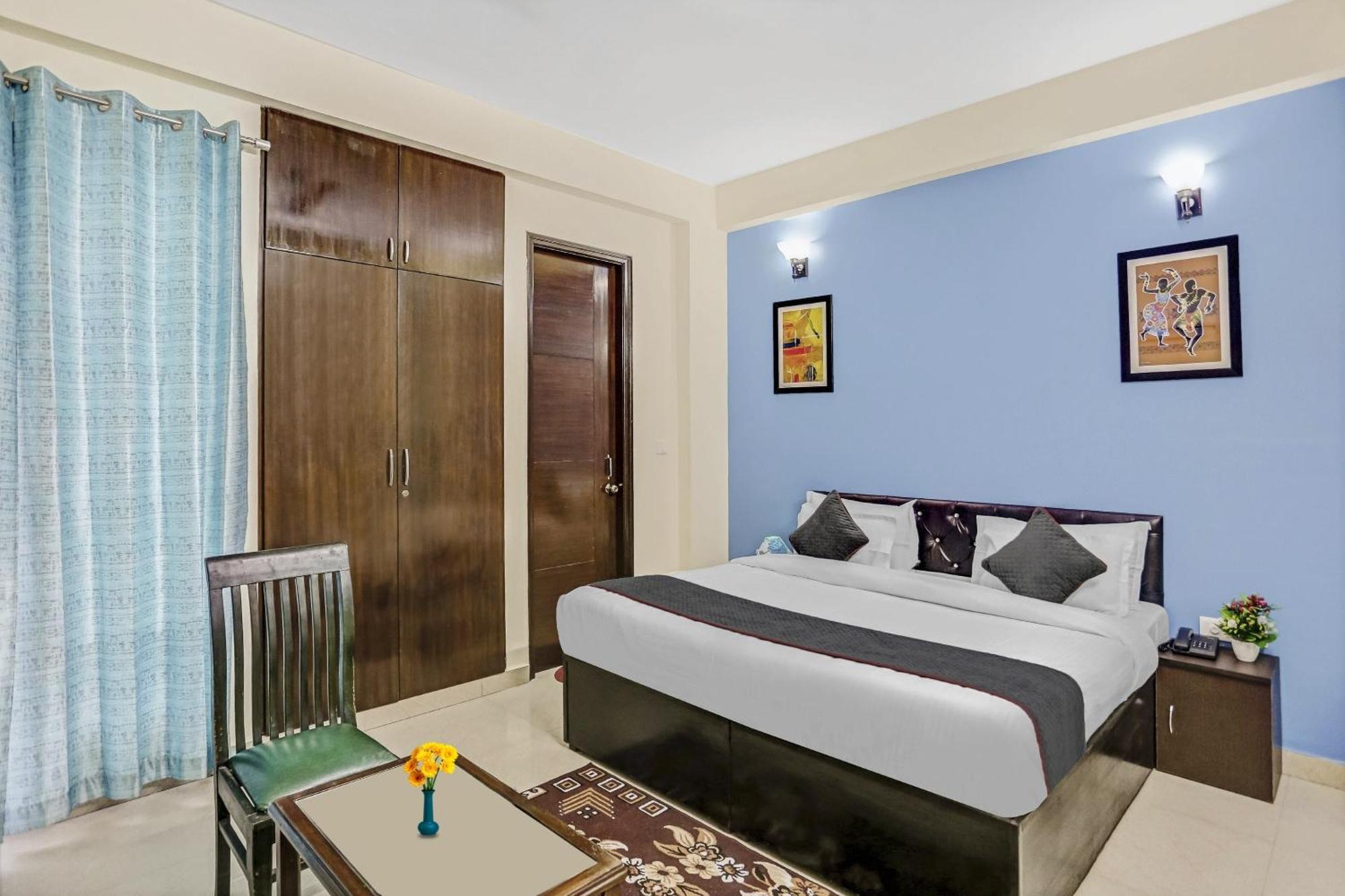 Townhouse Rumaisa Indirapuram Ngoại thất bức ảnh